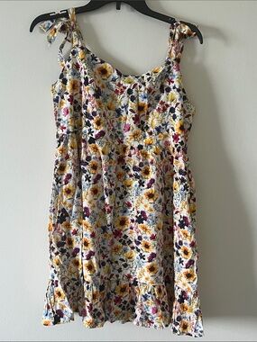 Old Navy Petite Floral Dress - wore once